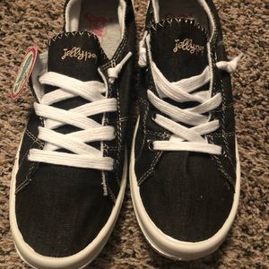 NWT Jellypop slip on shoes